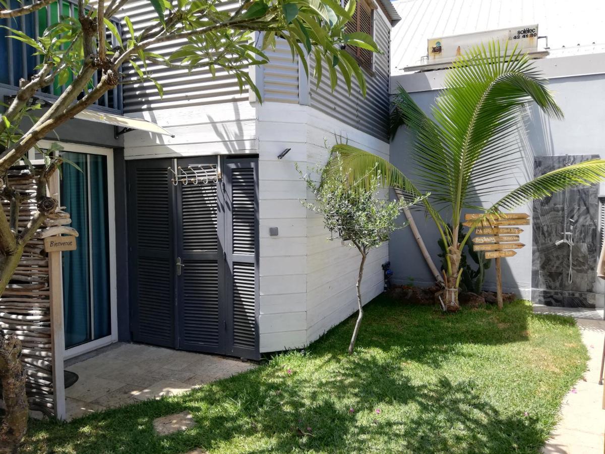 Apartament Studio Independant Dans Propriete Avec Piscine Et Wifi Saint-Gilles Les Bains Zewnętrze zdjęcie